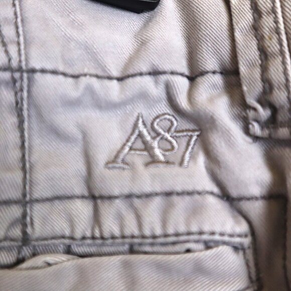 GREY SHORTS 30 Aeropostale *FLAWED* Summer Classic Preppy Denim Jean Jorts Light - Picture 10 of 11